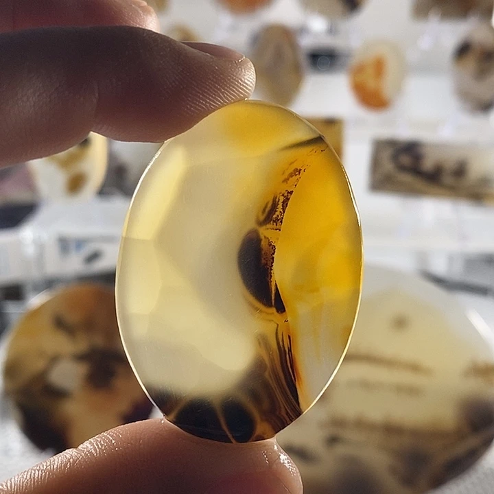 玛瑙/玉髓未镶嵌颈饰