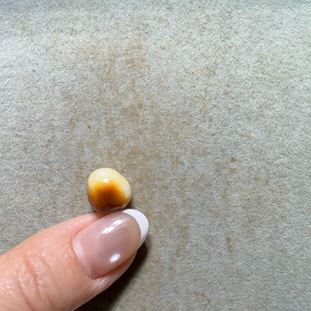 C***七琥珀未镶嵌裸石专拍