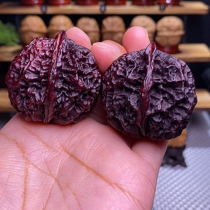 文玩核桃吊坠七星绣球13