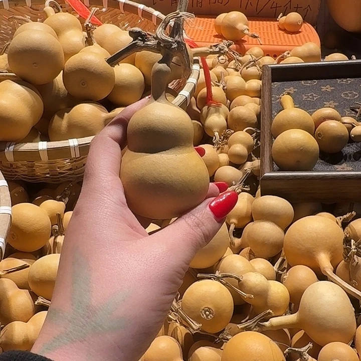 小***吖直播间火爆开启了吗