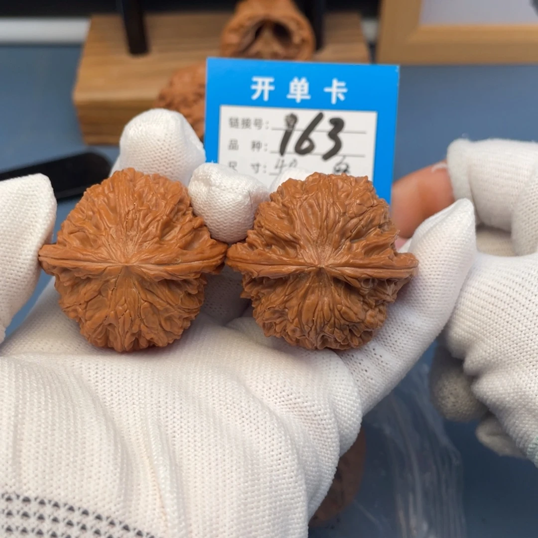 吊坠桃核文玩核桃