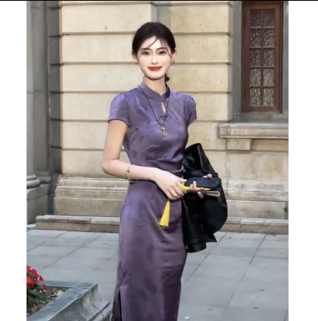 BUWAN新中式蝴蝶印花改良旗袍女春夏缎面压褶旗袍连衣裙2505