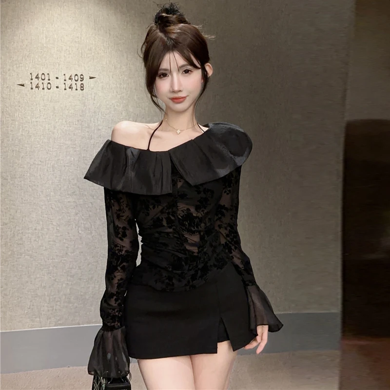 法式名媛风荷叶边露肩喇叭袖气质衬衫女网纱拼接微透性感上衣秋季
