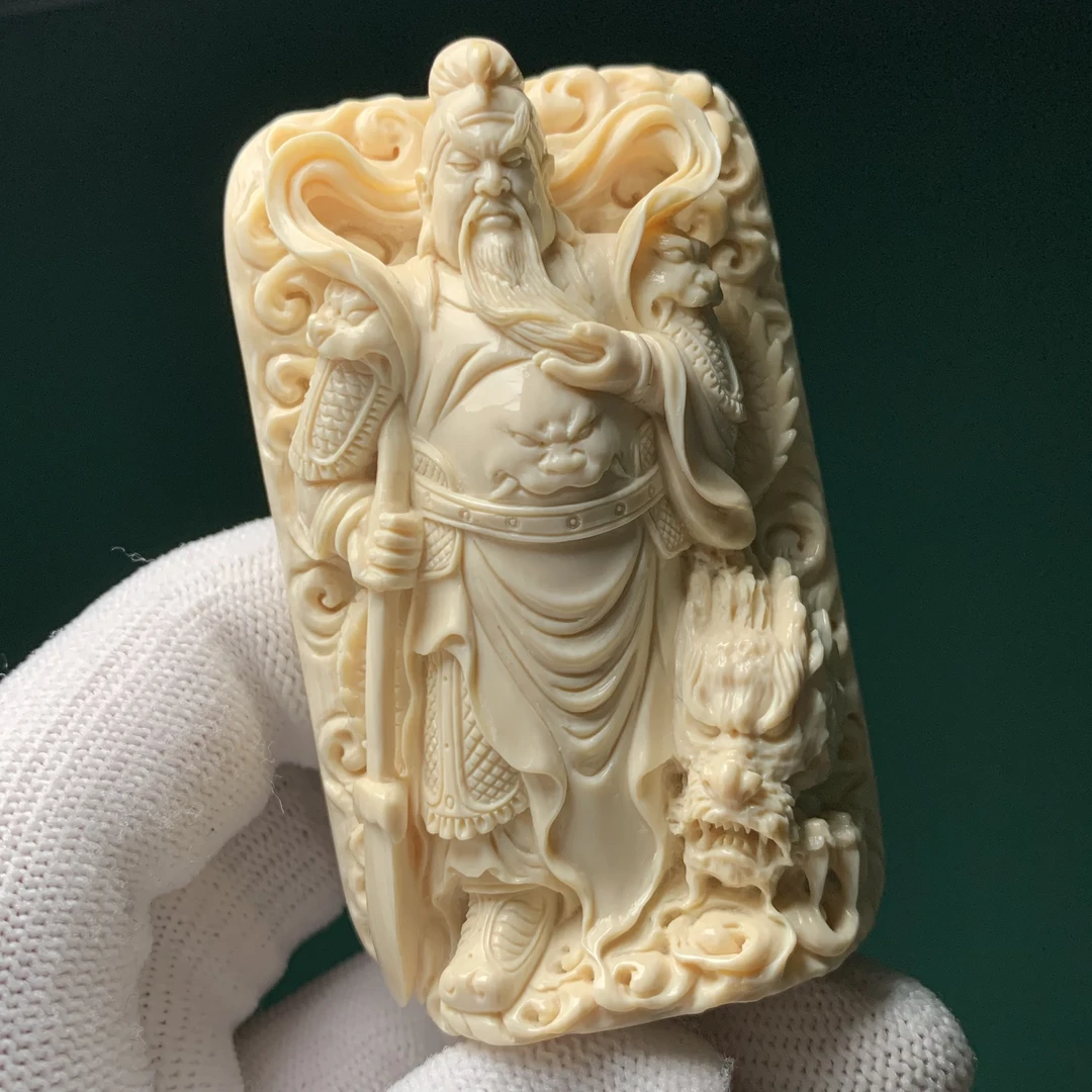 【四六儿】猛犸象牙黎金植大师手工关公牌子吊坠原生态一等冰料