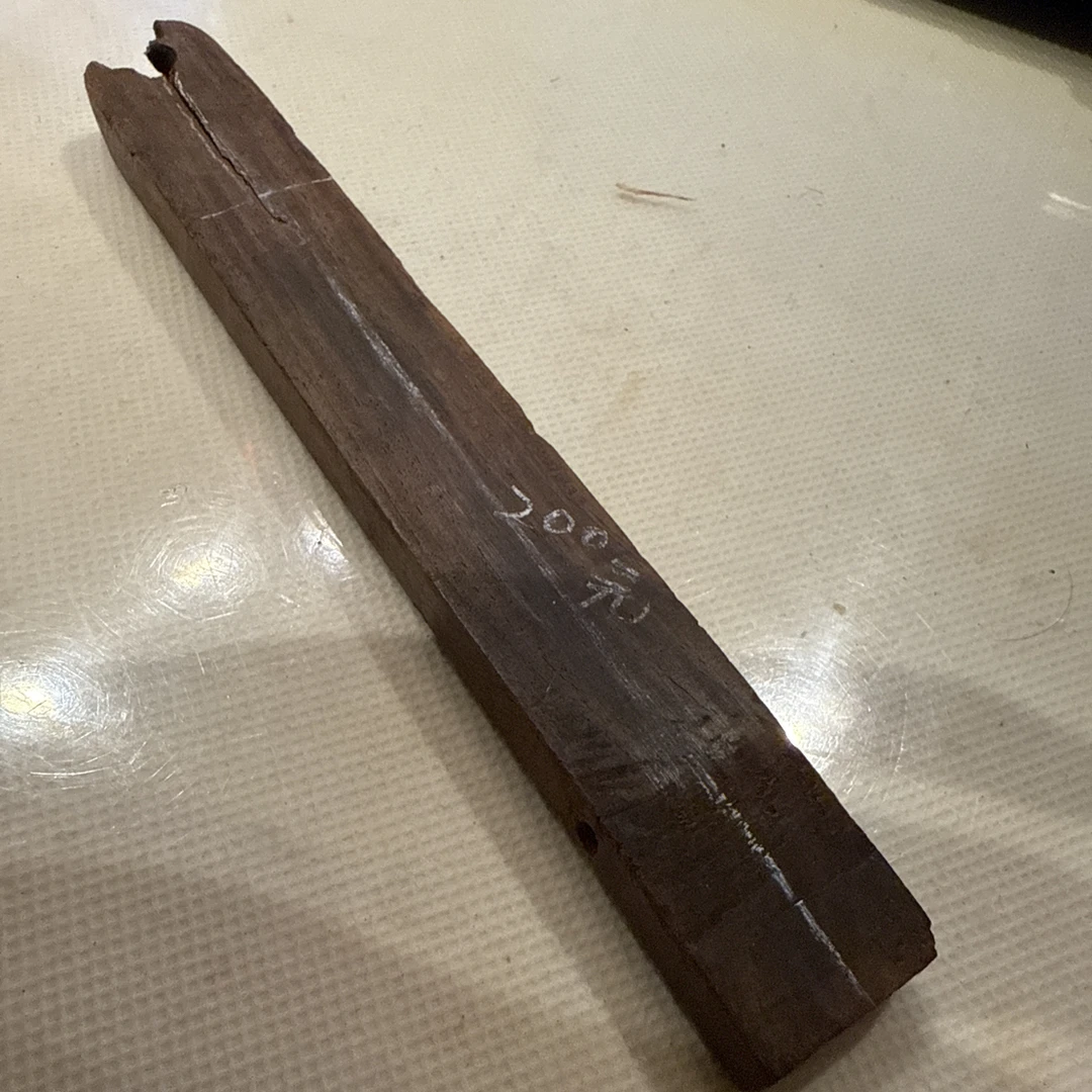 海南黄花梨老料200