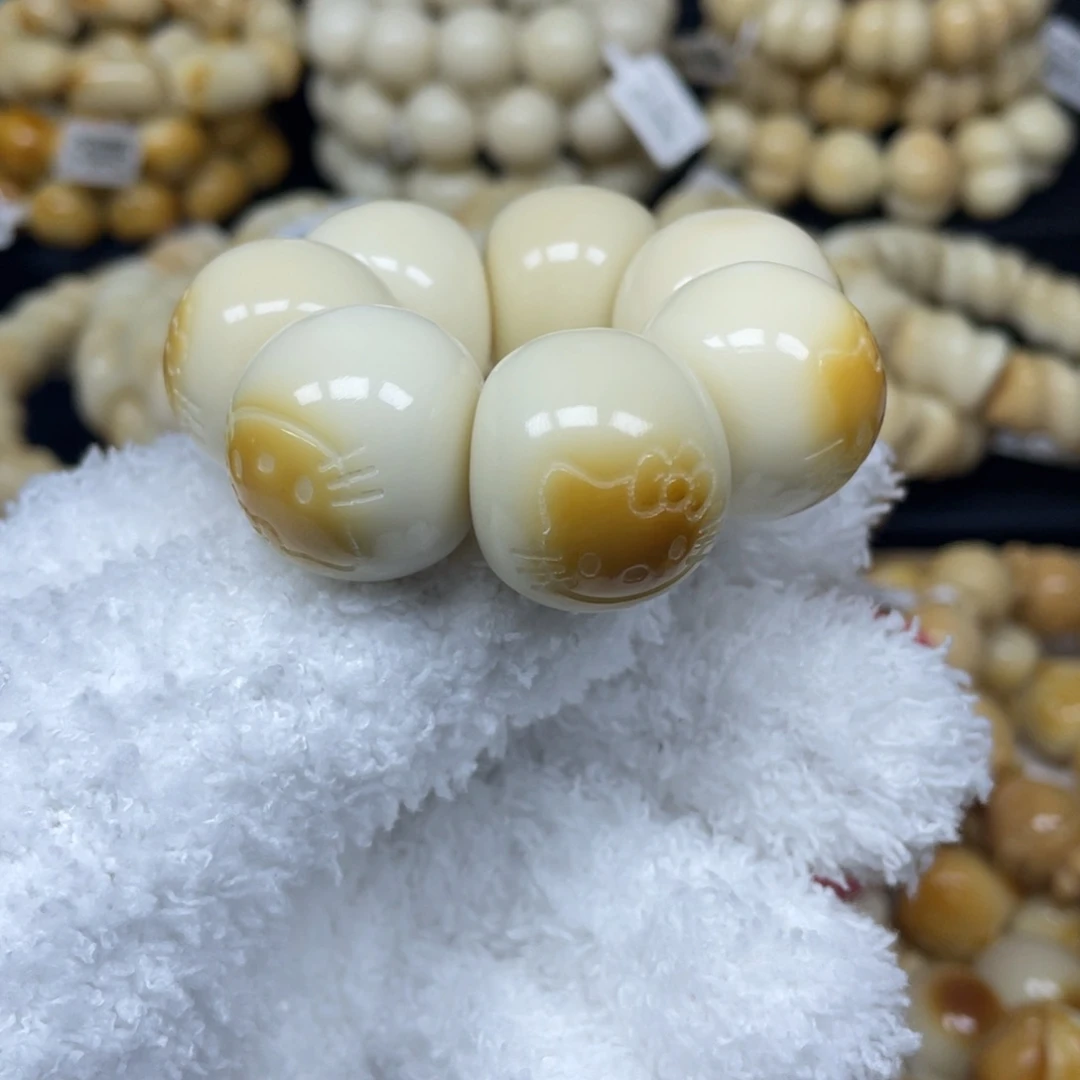 吊坠菩提根/象牙果9,17.9瑕疵山竹kt