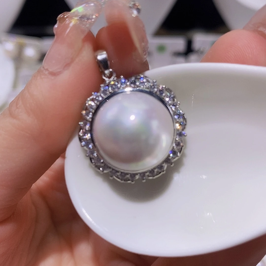 淡水珍珠颈饰合金