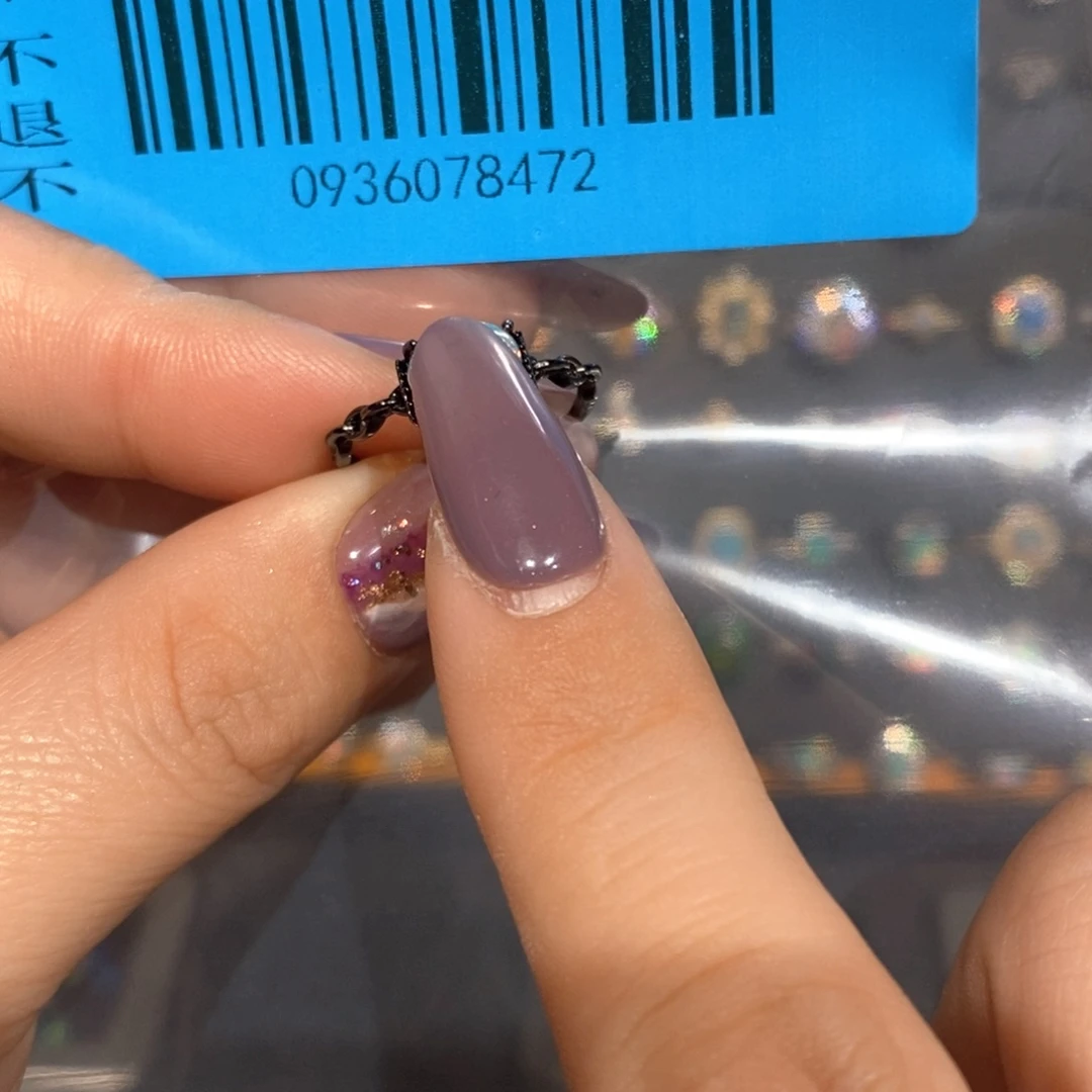 文***兵欧泊银S925镶嵌戒指