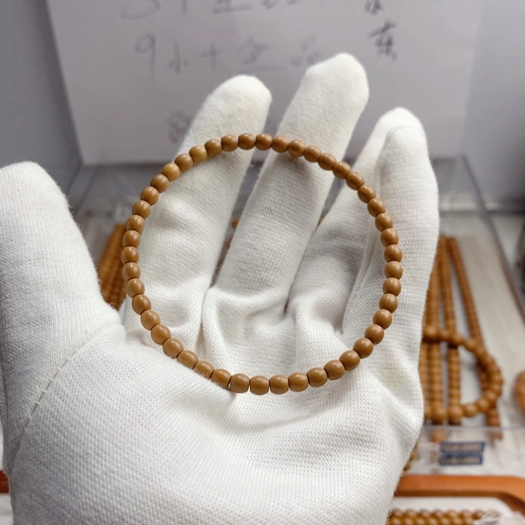 吊坠猴头核桃4.7全品直切
