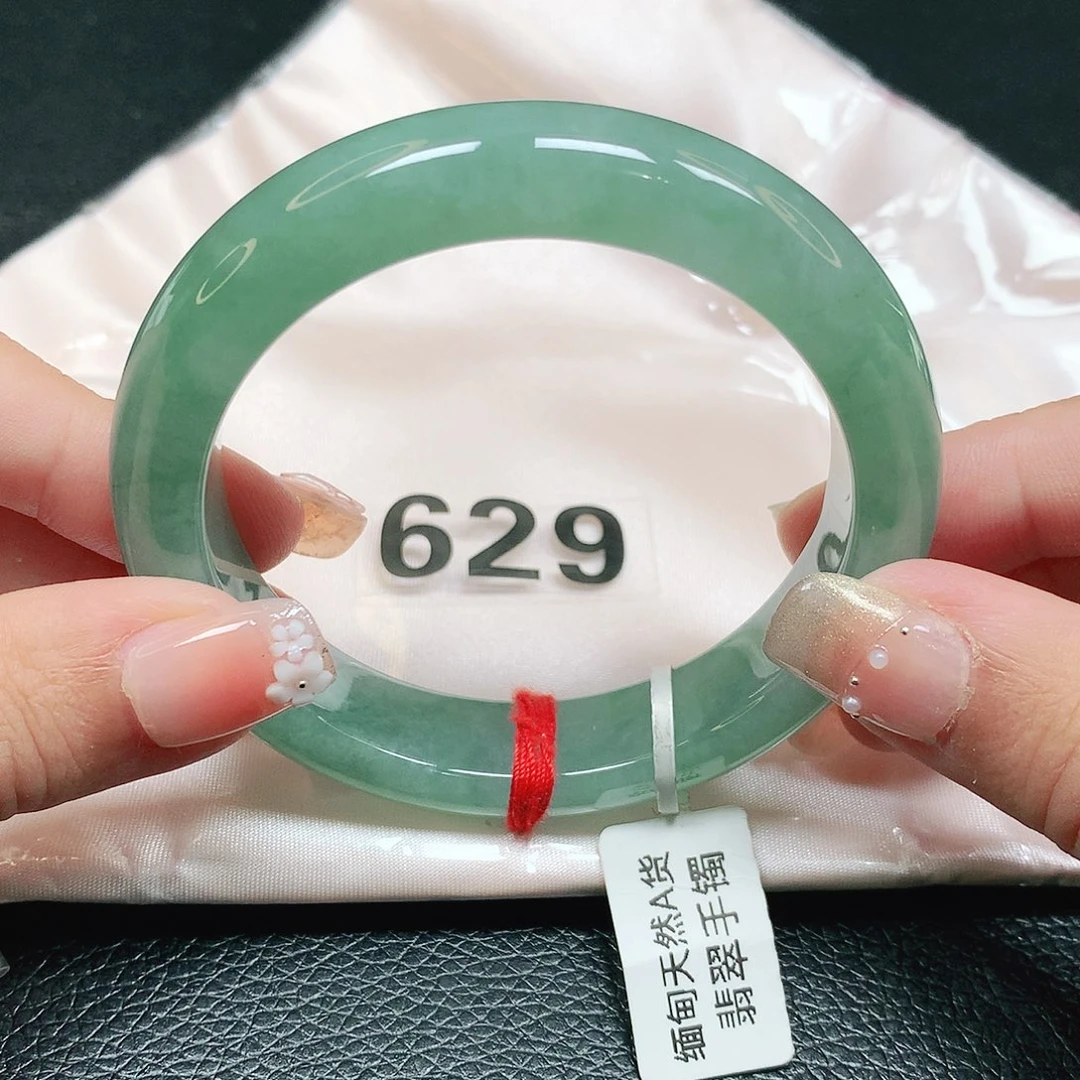 未镶嵌手镯翡翠正圈