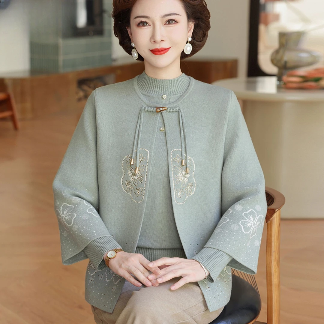 新中式妈妈装时尚减龄针织两件套装中老年女秋装国风刺绣洋气套装