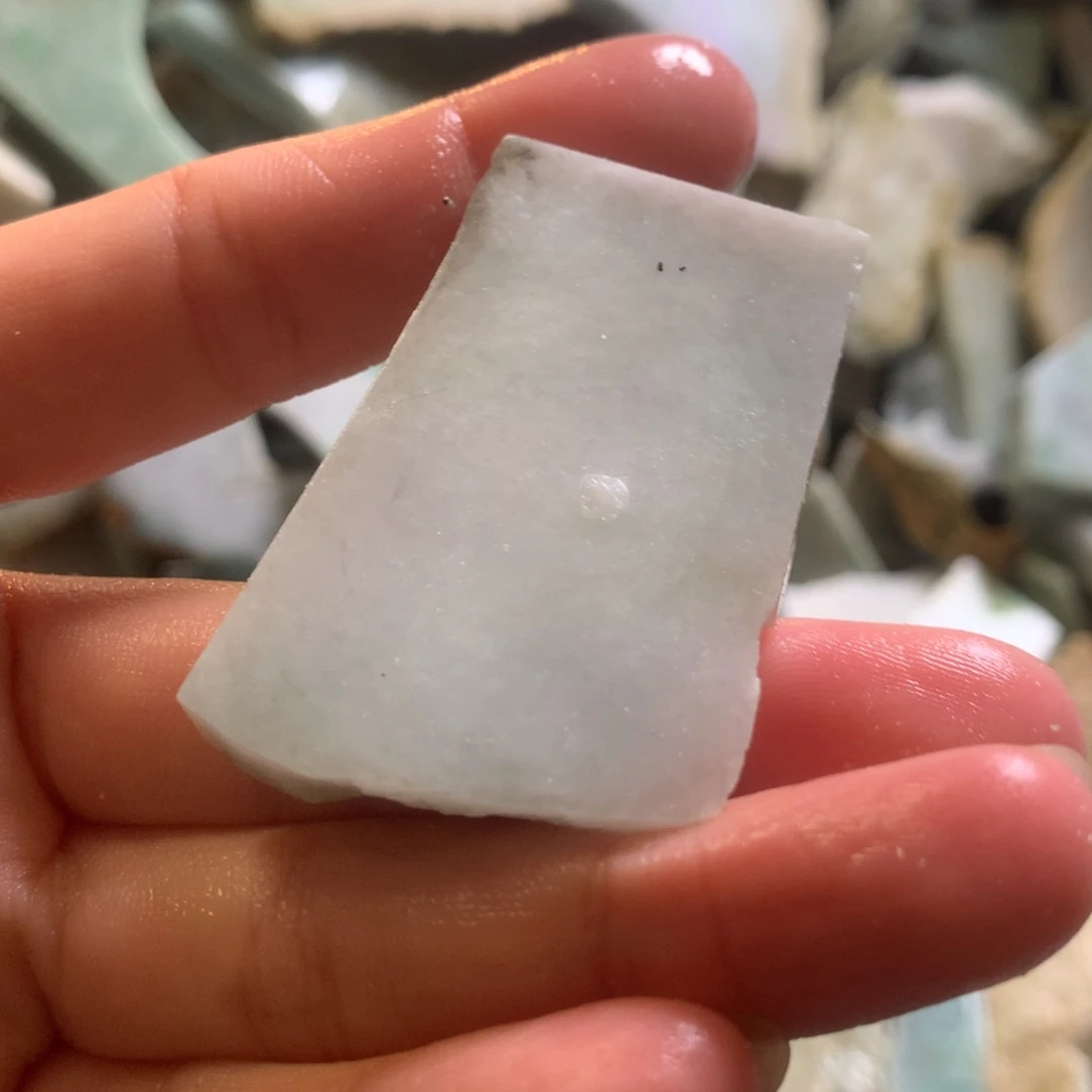 翡翠颈饰未镶嵌缅甸翡翠