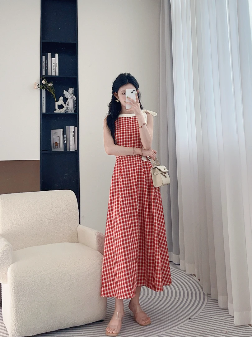 小八定制/25夏新气质时尚复古法式格子设计感连衣裙 10003 LSC