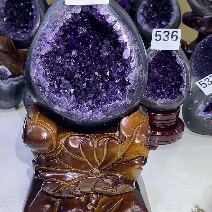 紫晶未镶嵌大型摆件（非配饰）538