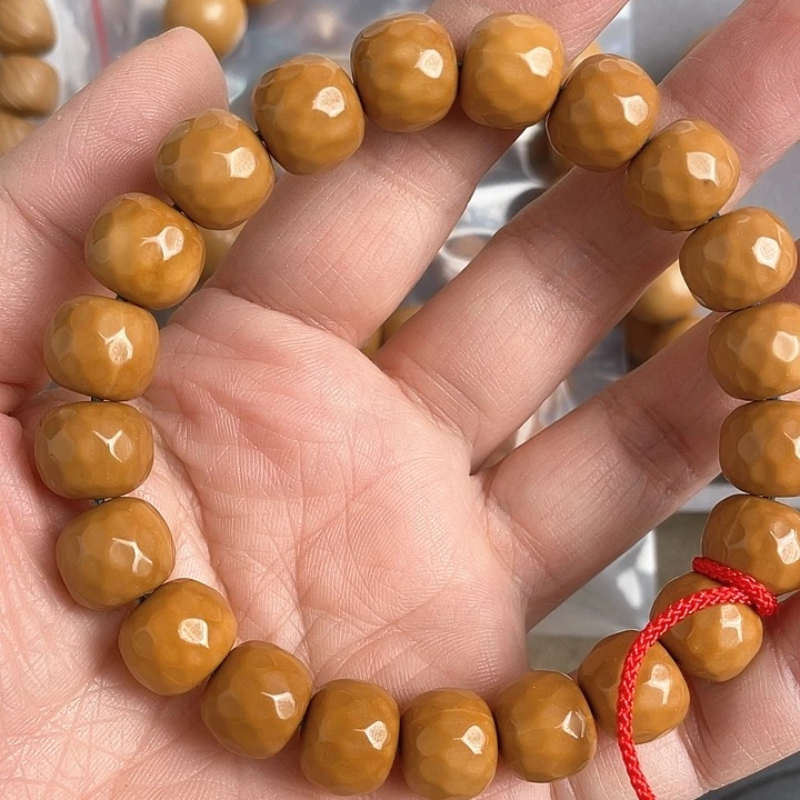 核桃吊坠手串小钻石瑕疵款不退换