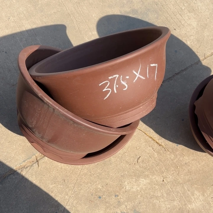 紫砂花盆            70-2