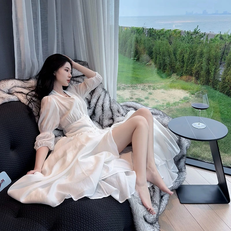 【金添翼&德宽 专属】气质轻奢法式收腰显瘦复古泡泡袖V领连衣裙