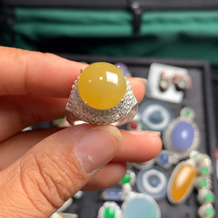 未镶嵌翡翠耳饰天然翡翠戒面