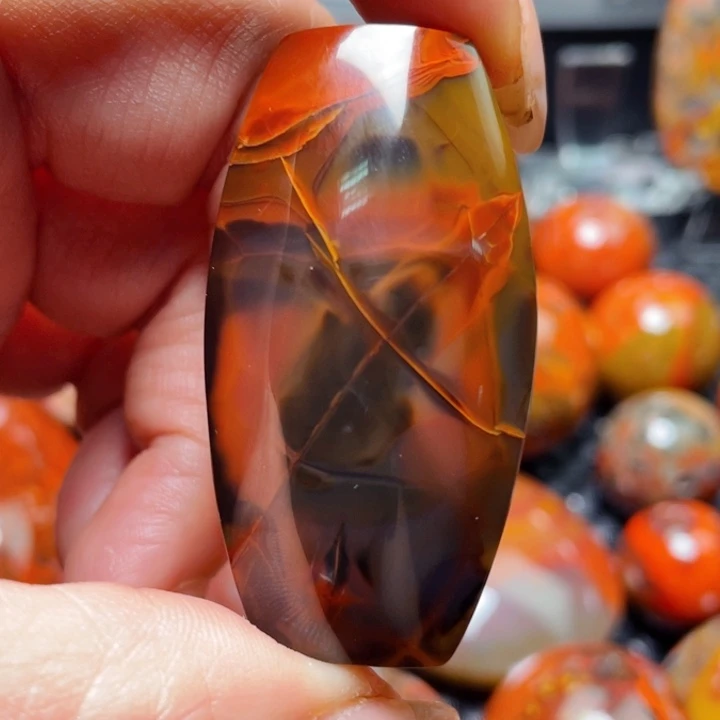 玛瑙/玉髓战国红玛瑙挂件未镶嵌V***i