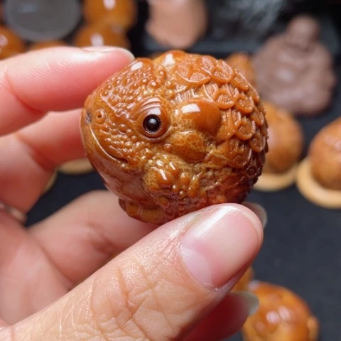 【闪购商品】手串/手链橄榄核乐*37左右金币金蝉单子