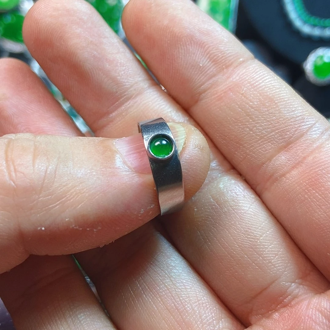 翡翠未镶嵌戒指596戒指