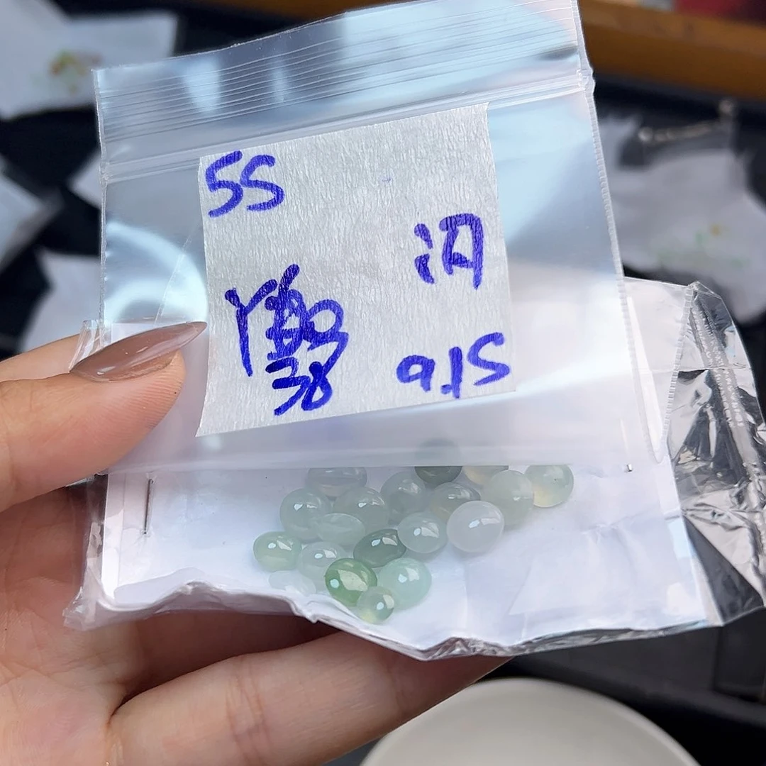 【闪购商品】未镶嵌定制翡翠