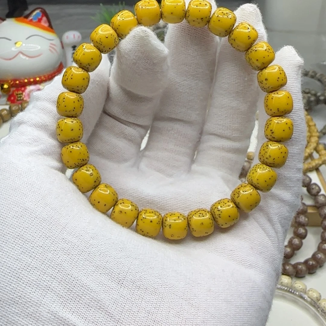 手串星月菩提鸡油黄半臂留白9×8同枝果b2