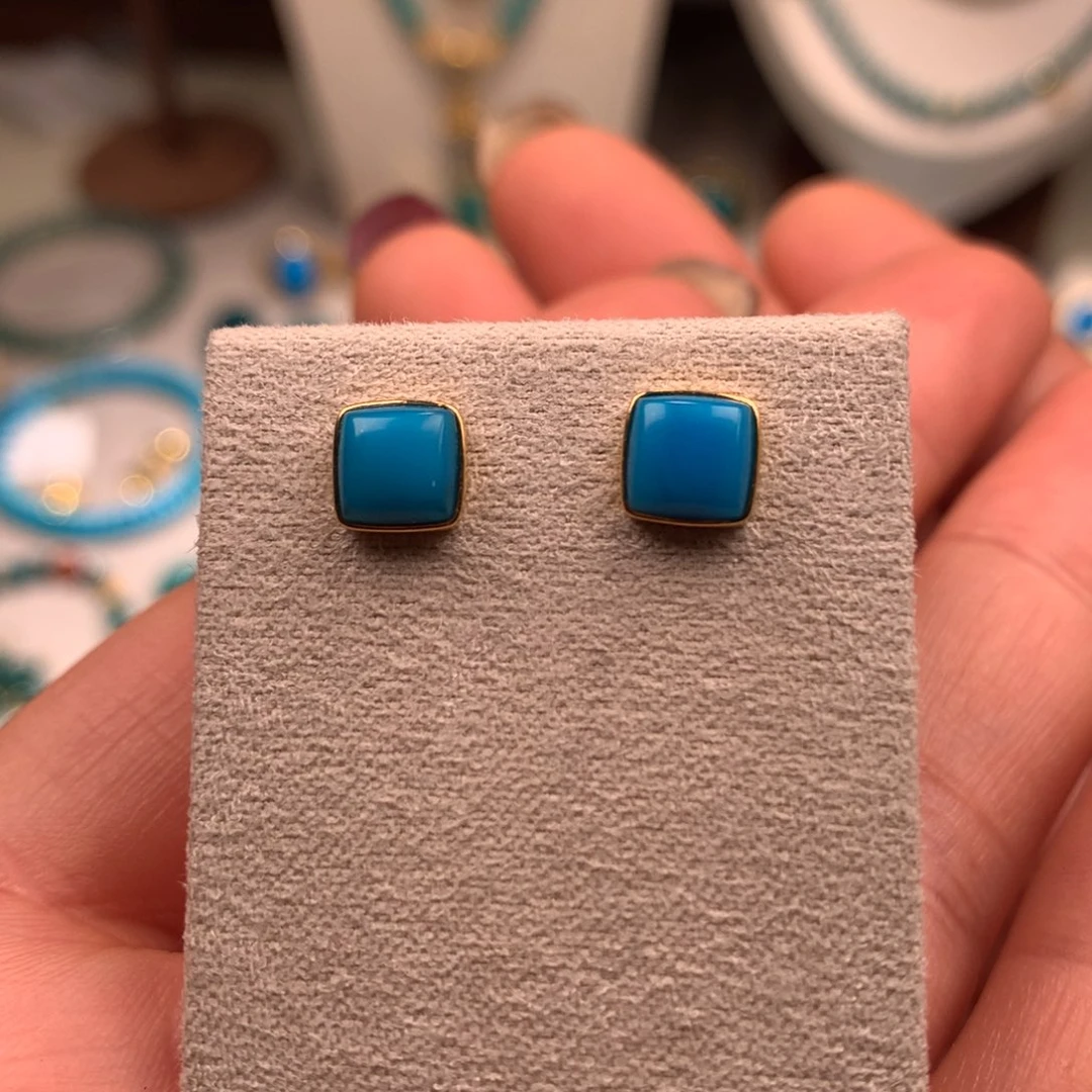 绿松石18K金镶嵌珠宝奇石