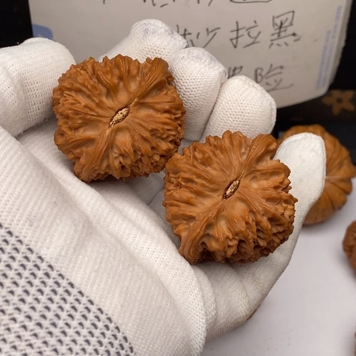 把件文玩核桃Y*南疆石43