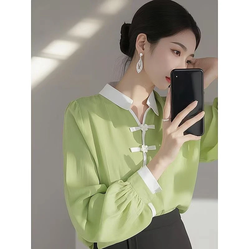 新中式国风绿色衬衫女士设计感小众上衣2025春季新款漂亮气质小衫