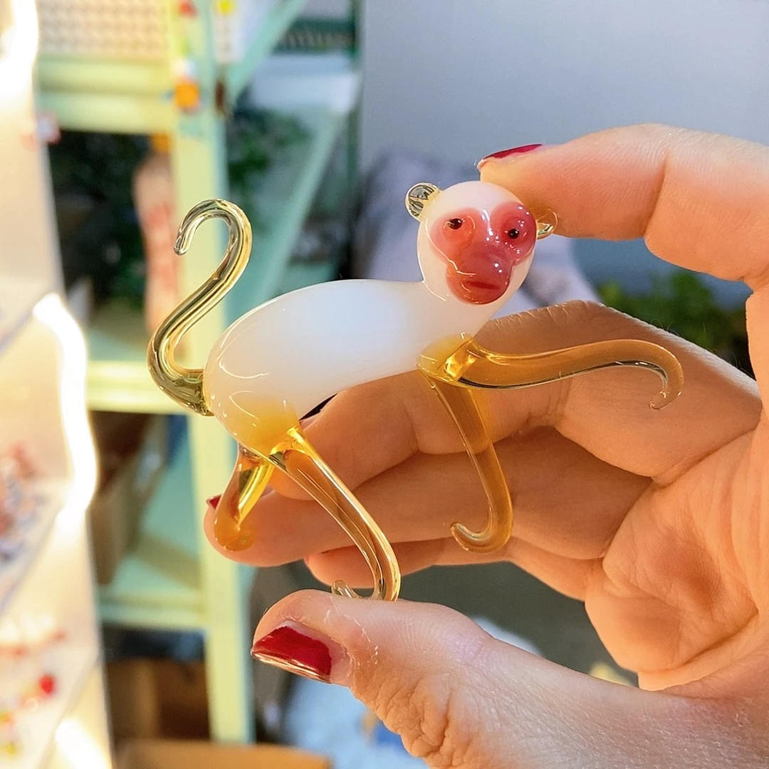 琉璃手工艺品猴子