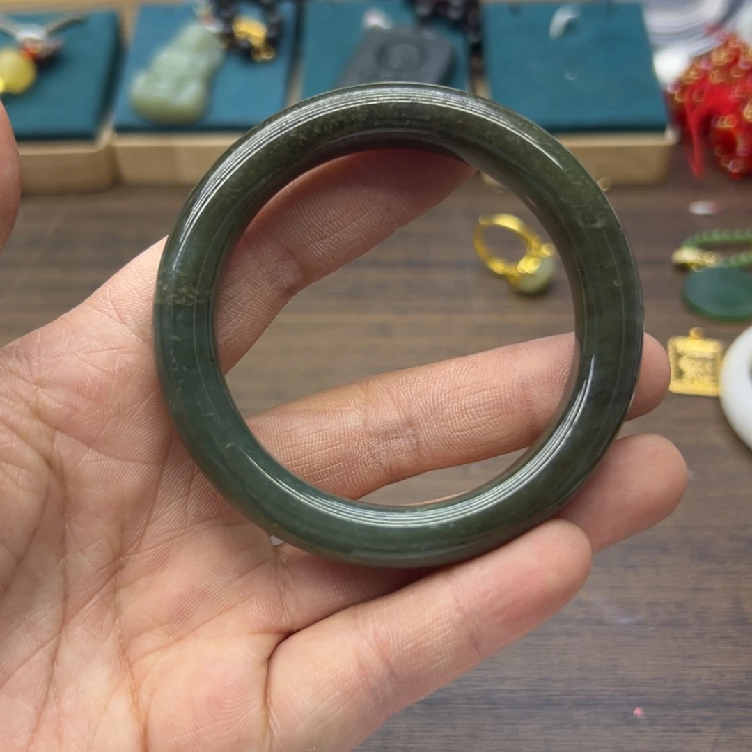 和田玉未镶嵌手镯54.6圈围1159