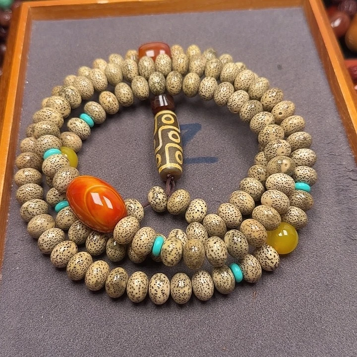 星月菩提吊坠星月菩提