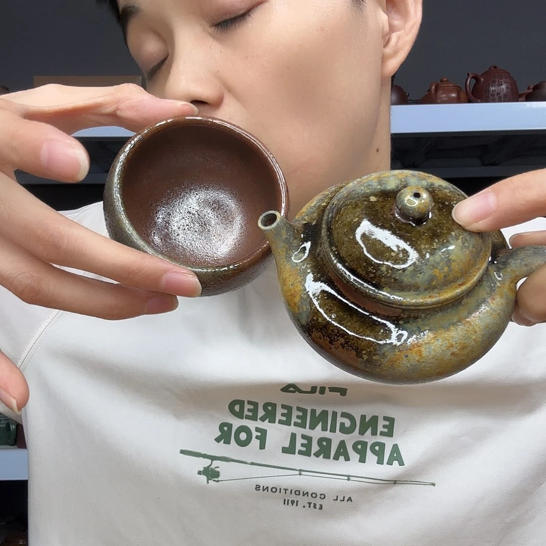 茶壶底槽青民间手艺人全手工制作