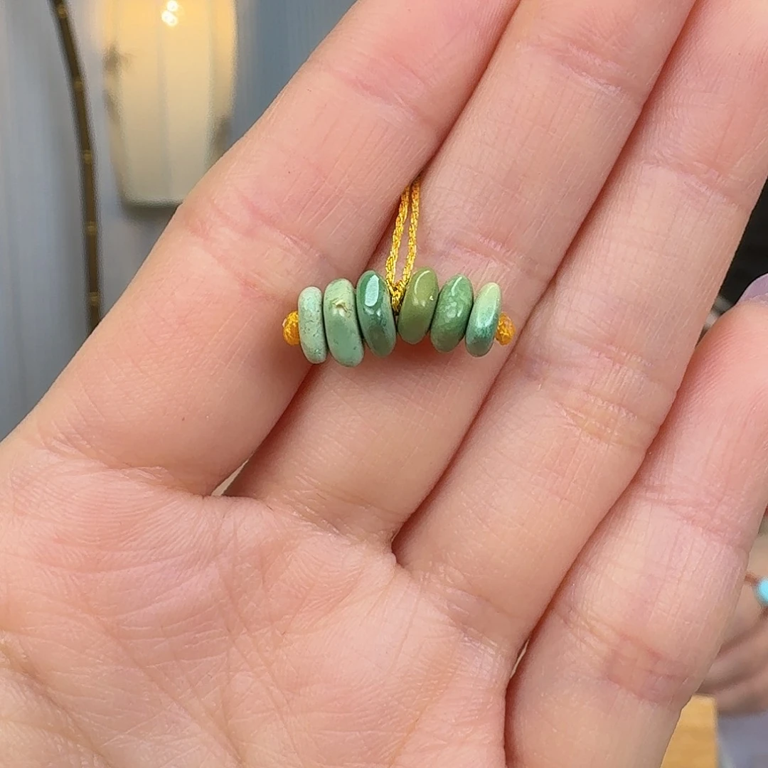 绿松石未镶嵌挂件