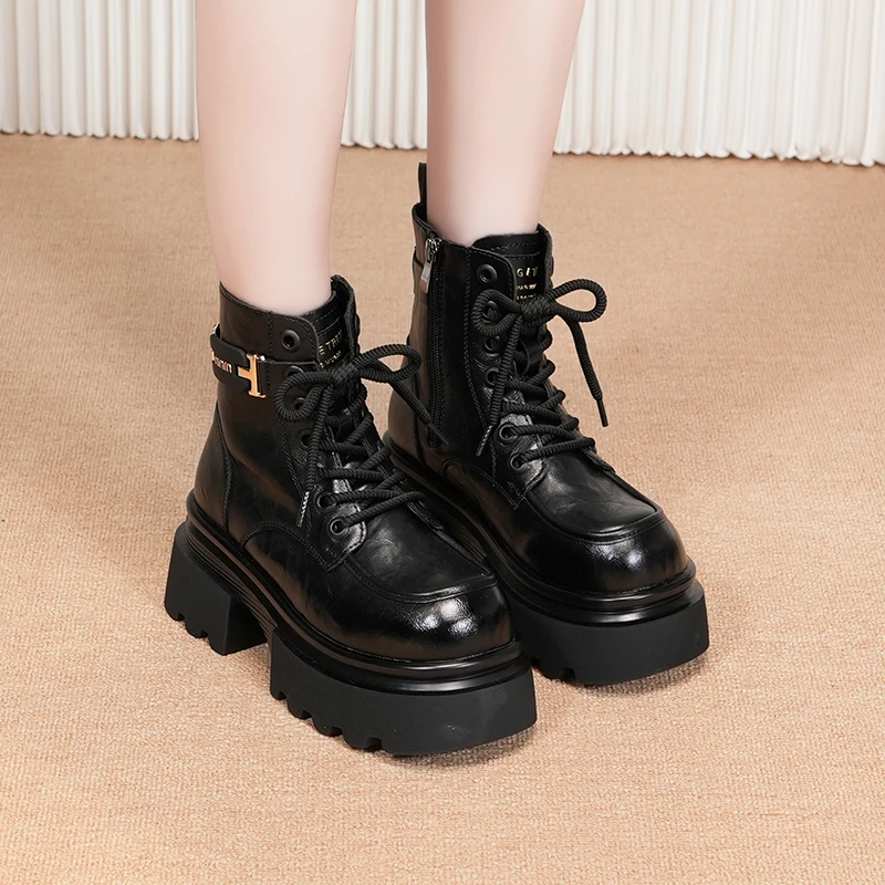 2025年秋冬新款马丁靴增高7厘米厚底女士英伦风时尚百搭爆款短靴