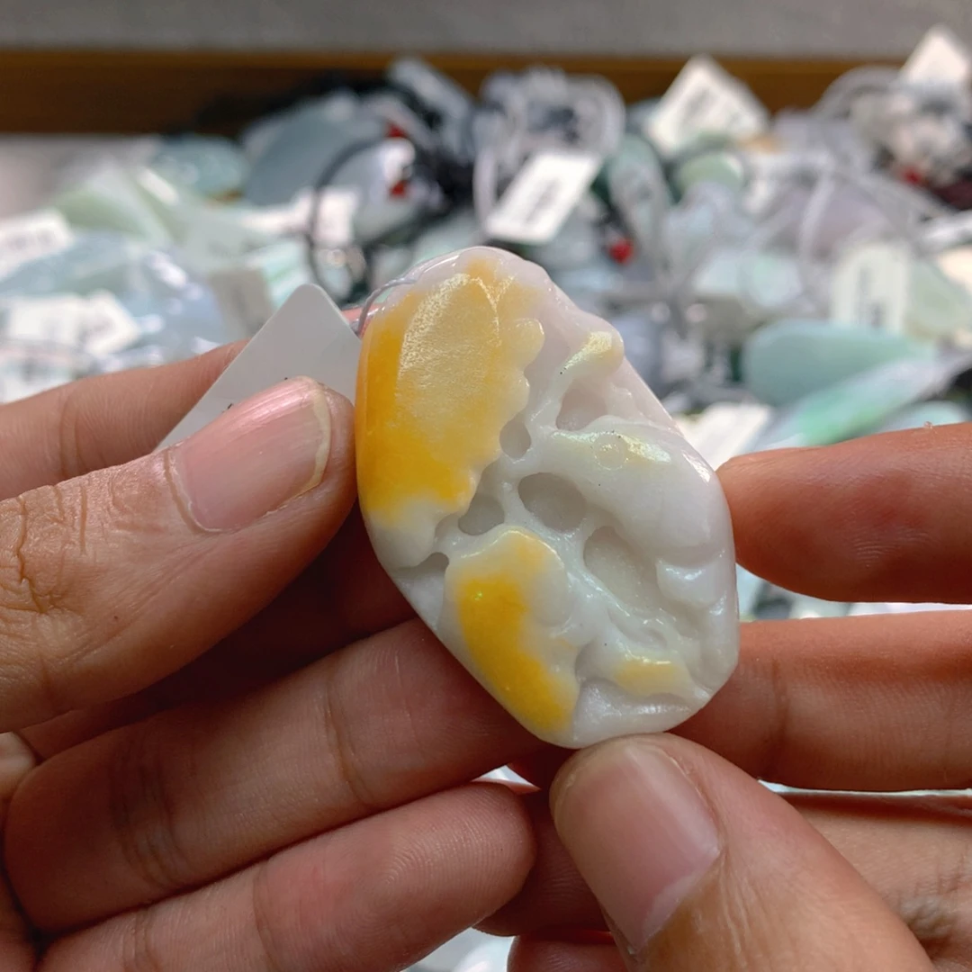 颈饰未镶嵌翡翠天然缅甸A货翡翠