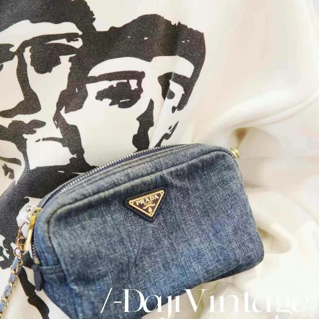 99新 Prada/普拉达 大吉中古/Prada普拉达丹宁零钱包