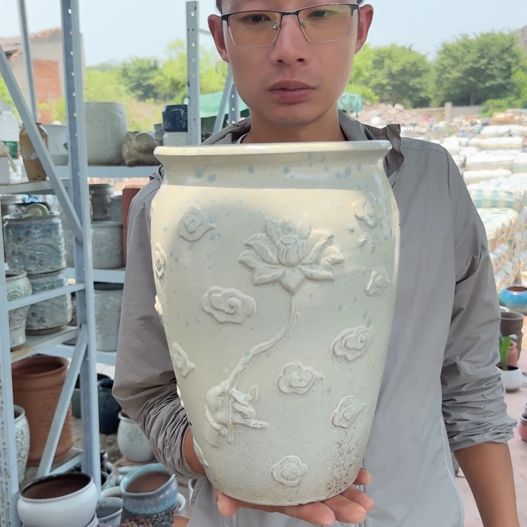 紫砂花盆口20高30（一个莲花白色老庄