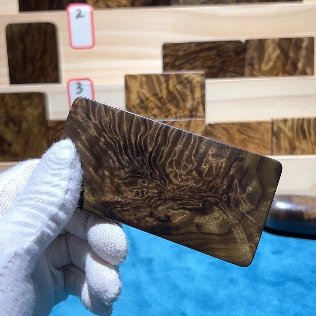 飞***5木金丝楠木无事牌