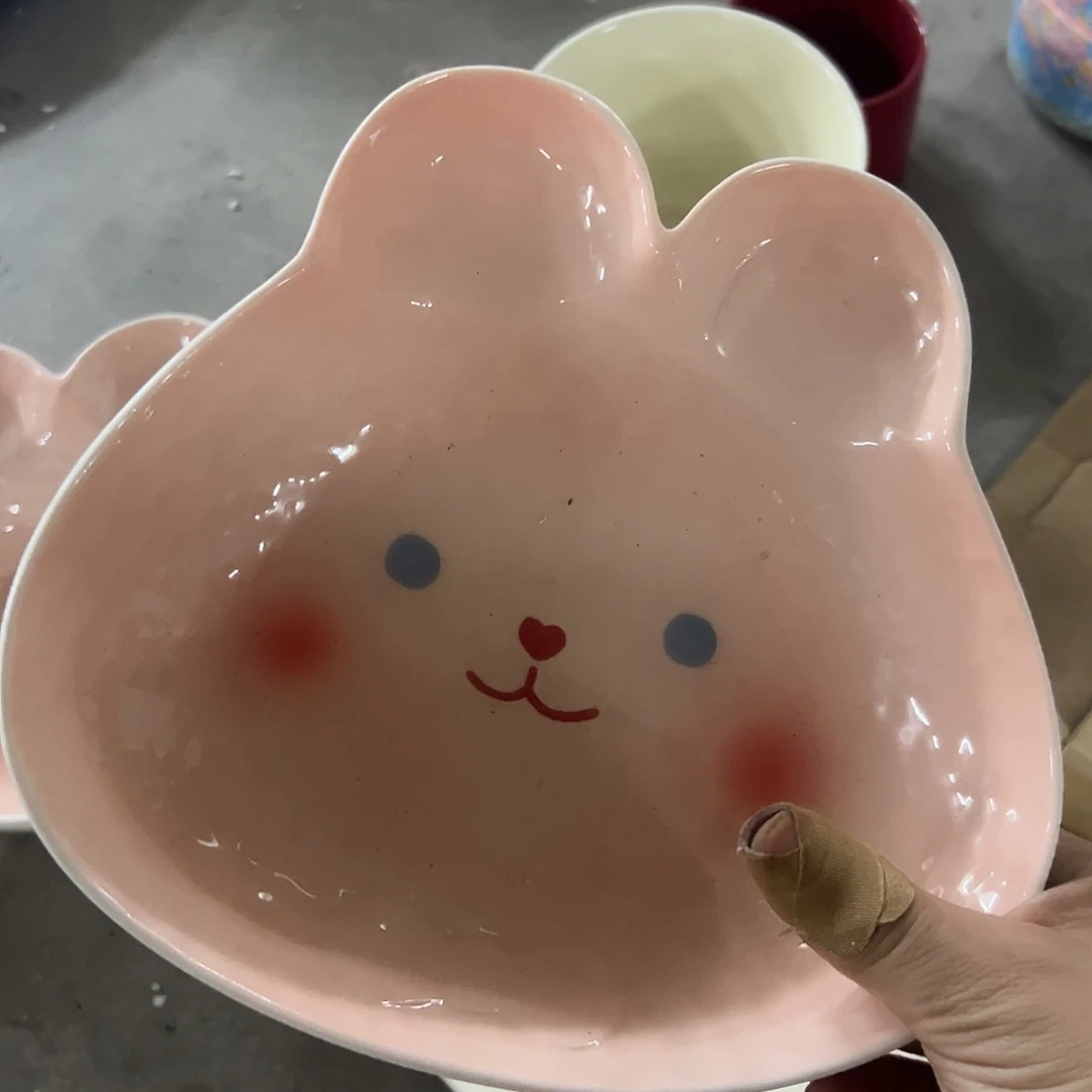 搪瓷正品兔子盘一个909