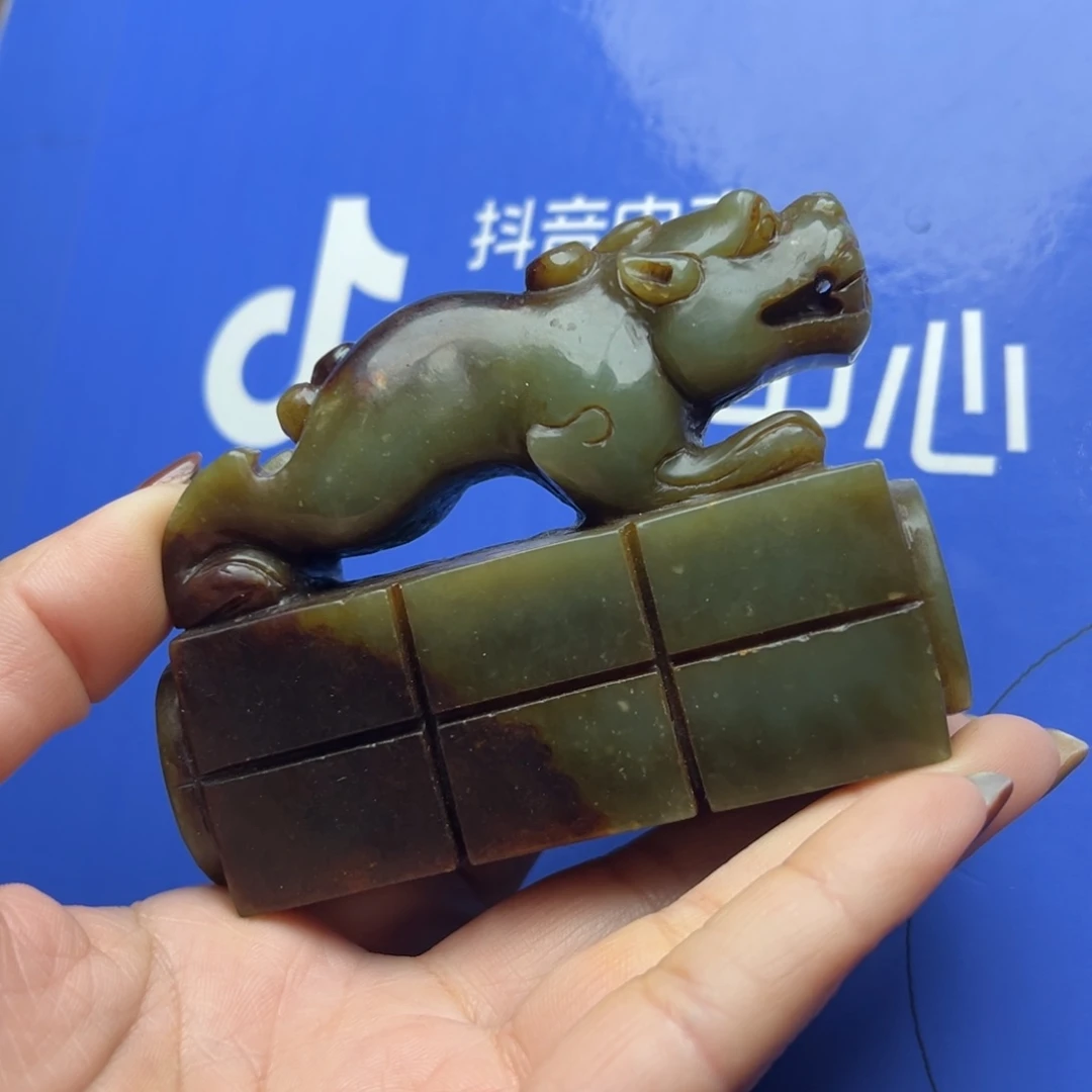 和田玉摆件未镶嵌