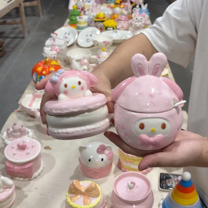 瓷片我在外面吃饭呢你在
