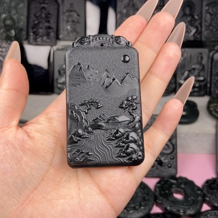 颈饰未镶嵌和田玉飙*