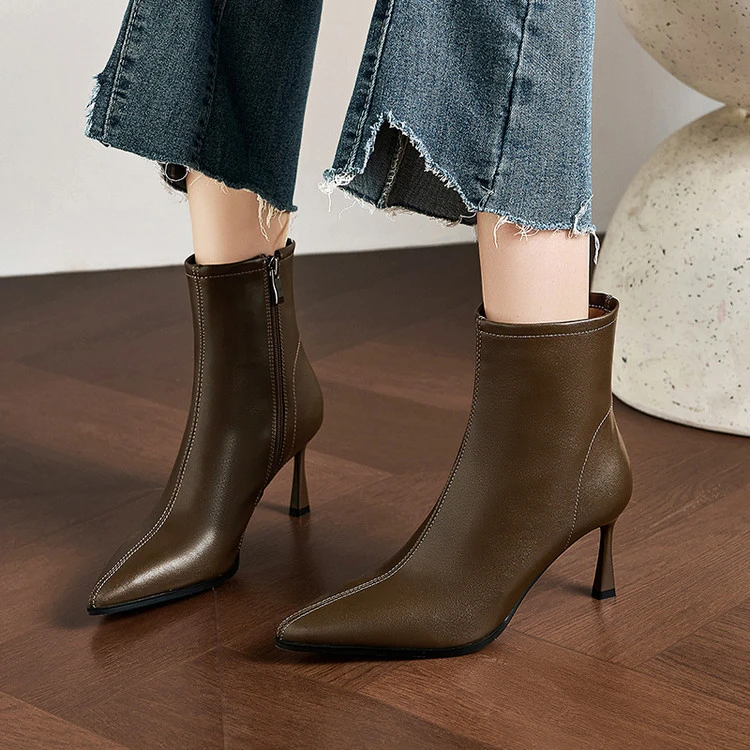 7.5cm~法式轻奢尖头及踝靴女2025秋冬新款真皮细跟气质百搭短靴女