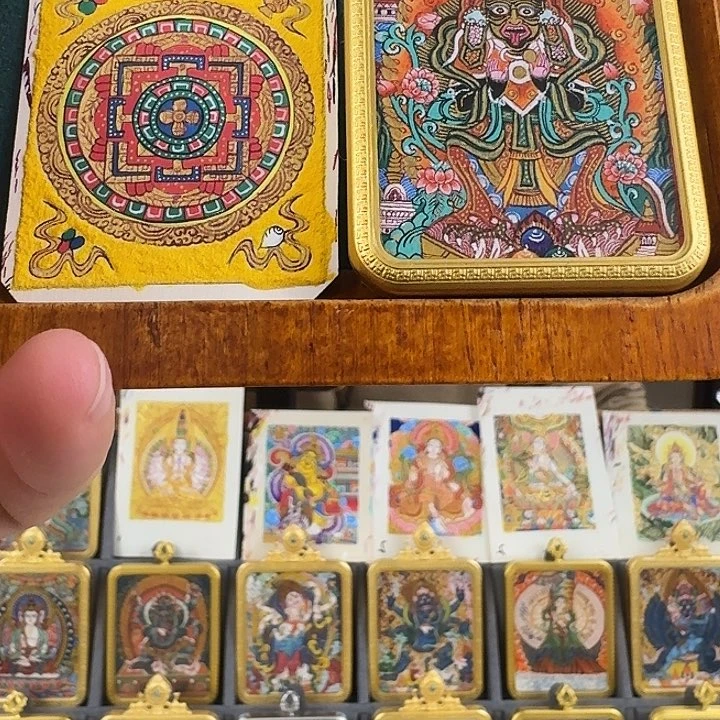 吊坠小*4×5尺寸纯手绘扎基拉姆全身像唐卡
