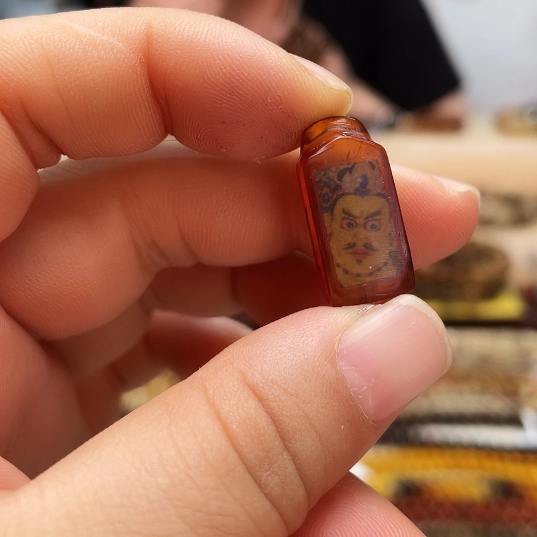 未镶嵌颈饰琥珀静*大