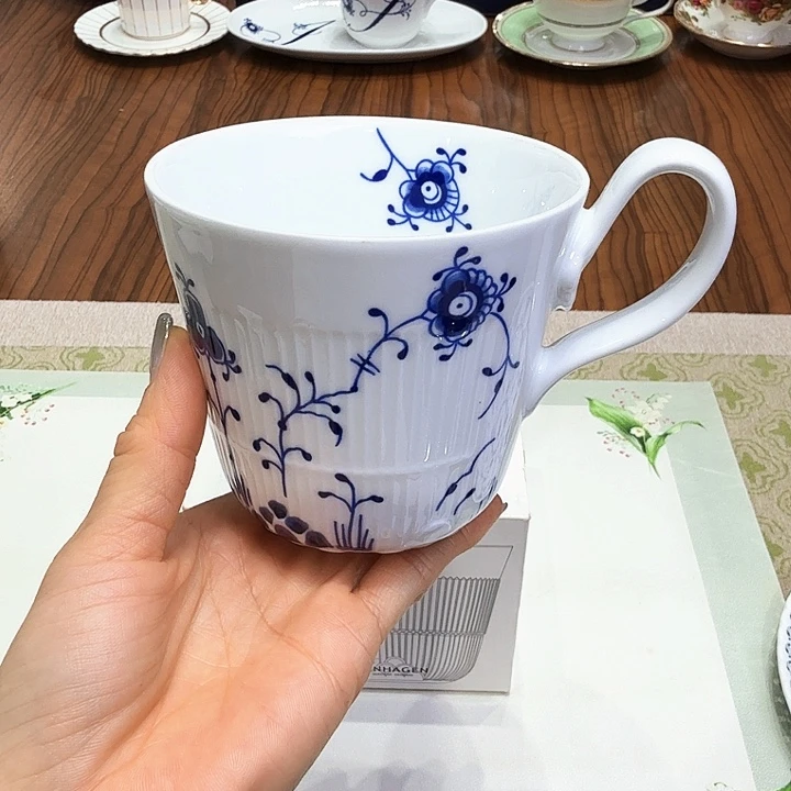 瓷片杯子杯子杯子水杯杯子水杯