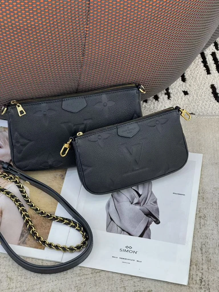 95新 LouisVuitton/路易威登  LV路易威登 纯黑色二合一5901