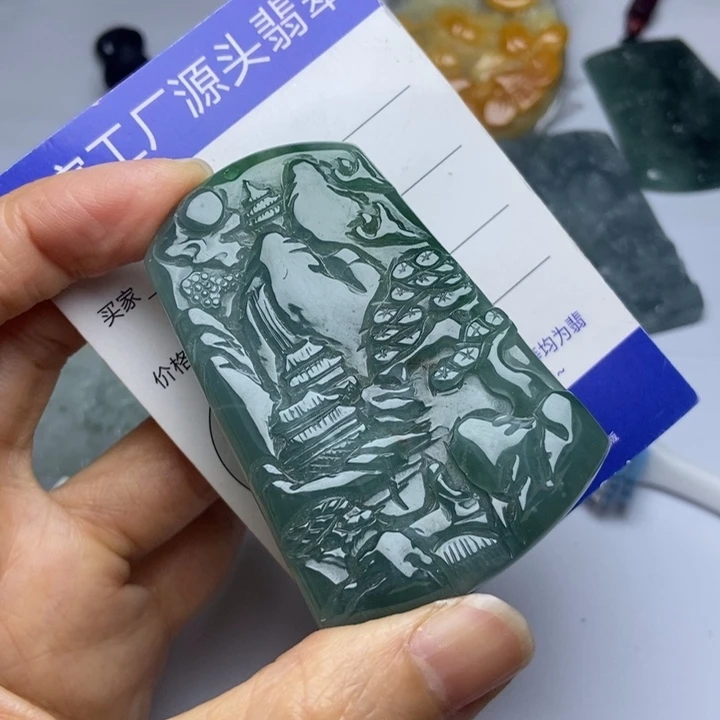翡翠未镶嵌颈饰翡翠